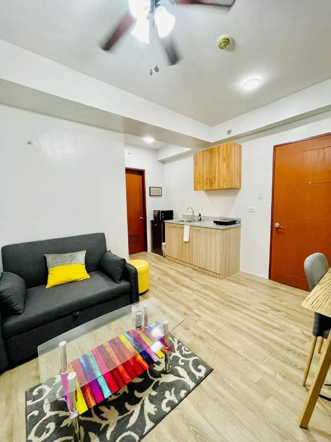 Apartment Mesavirre Garden Residences