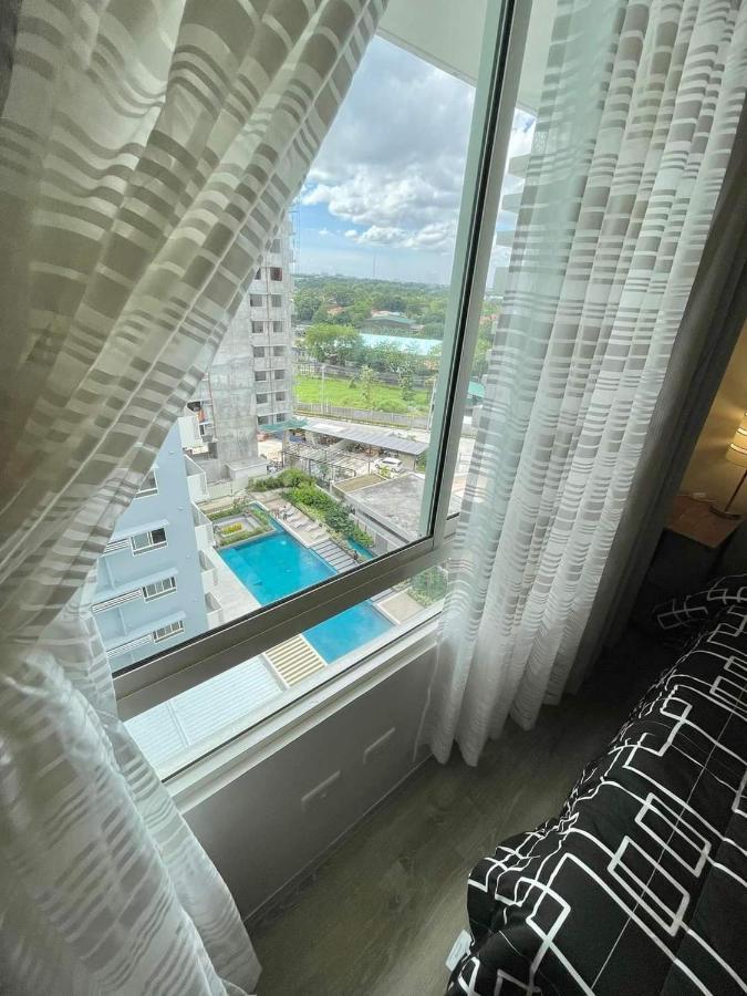 Apartment Mesavirre Garden Residences